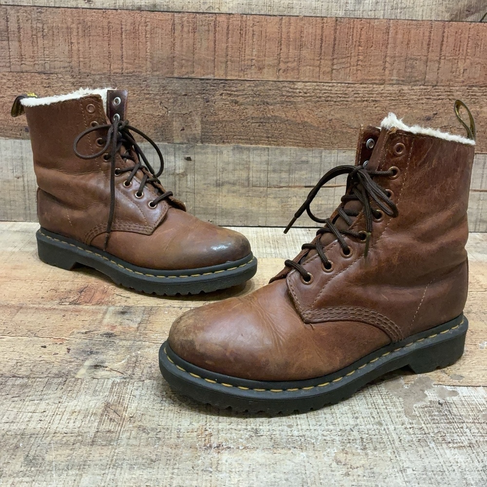 Dr. Martens 1460 Boots Womens Size 8 39 Brown Leather Shearling Ankle Lace Up